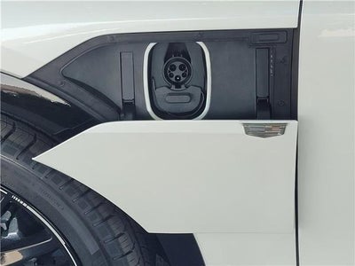 2025 Cadillac LYRIQ Sport 2