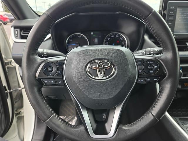 2022 Toyota RAV4 Hybrid SE